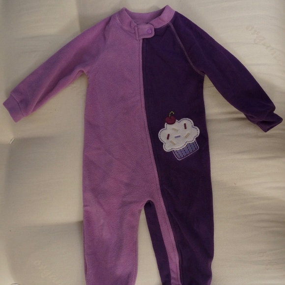 Girls Size 18mos Emma & Jack Double Purple 1-piece Fleece PJs - Picture 1 of 3